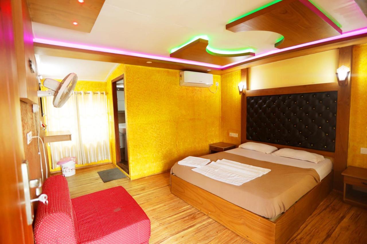 Hotel Harmony Houseboats Alappuzha Esterno foto